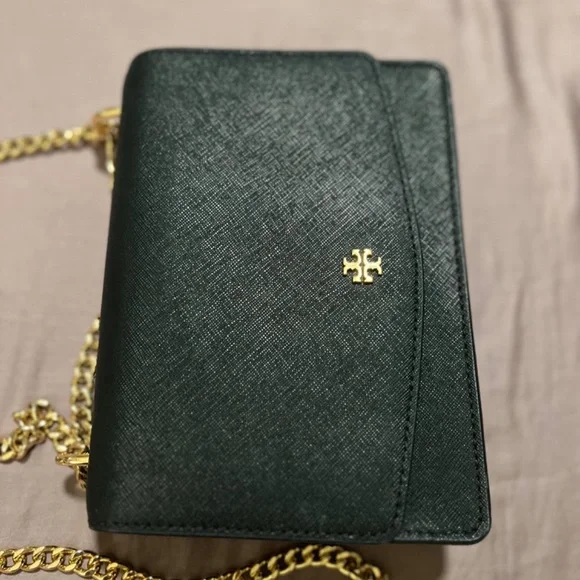 Shoulder bags